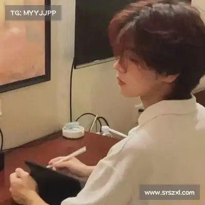 劳能豪